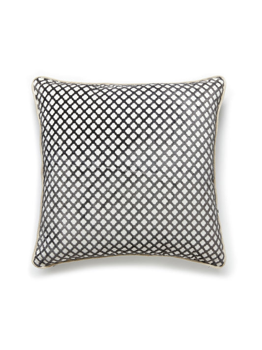 SCALAMANDRE PILLOWS   DIAMOND / OGEE 
SMALL SCALE SQUARE    - SC 0019POMFPILL