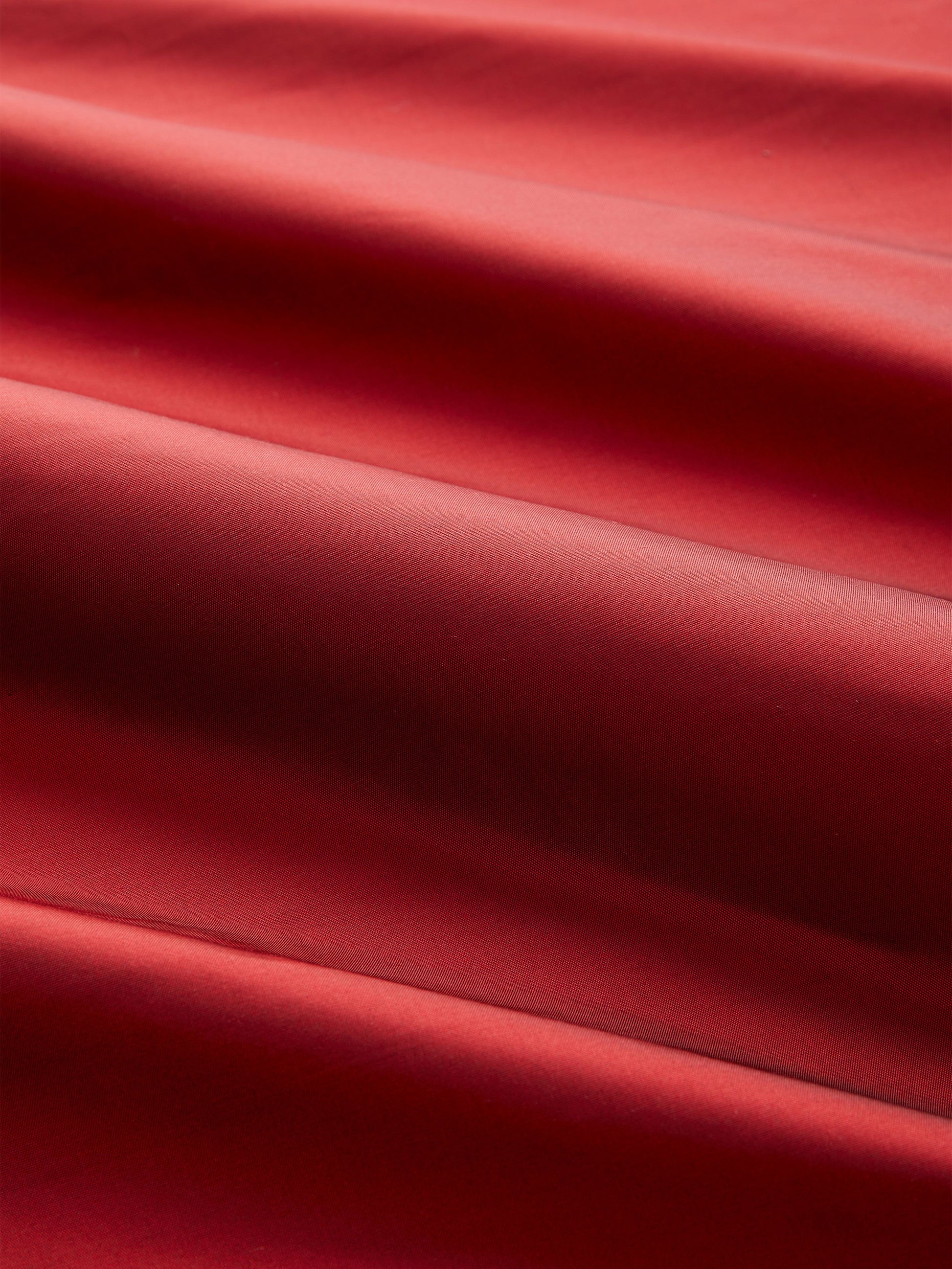 SCALAMANDRE  OLYMPIA SILK TAFFETA FABRIC DEEP RED   - SC 004427250