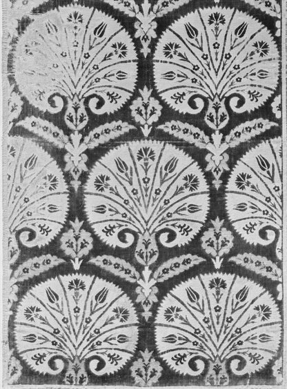 SCALAMANDRE  KARANFIL BLOCK PRINT WALLPAPER BOTANICAL , FOLIAGE 
MEDALLION 
SMALL SCALE ROSE PETAL   - SC 0002WP88560 NEW SKU # SCWP885600002