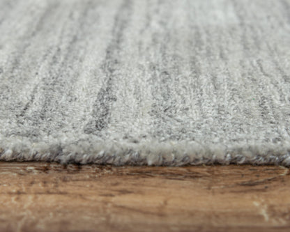 Seasand casual rug, 5' x 8'.