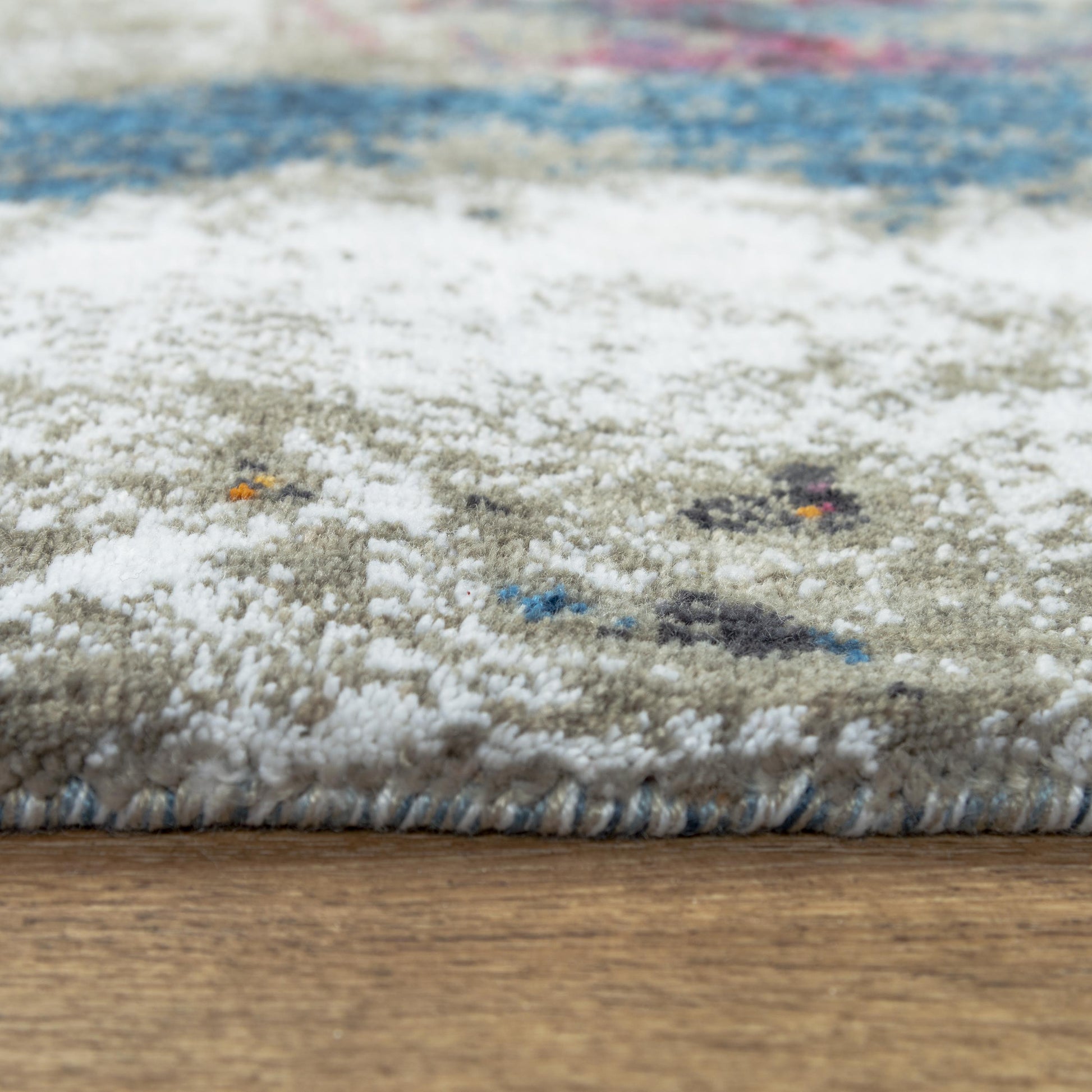 Contemporary rug, 10' x 13' - SGNSGN69707090113
