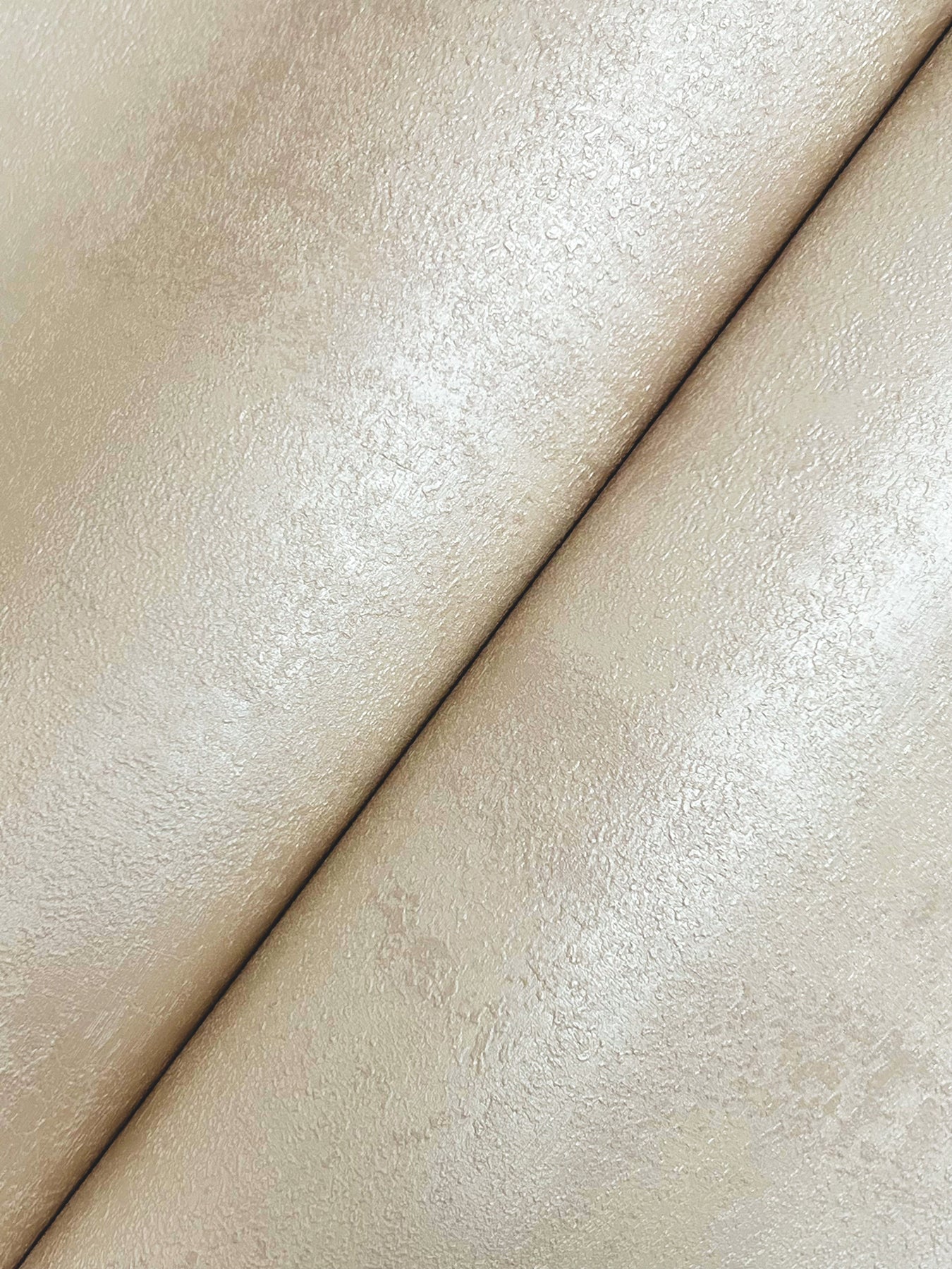 York Wallcoverings Signature Textures Resource Library Italian Plaster Plaster Wallpaper Lodge Textures Beiges   - SI14511