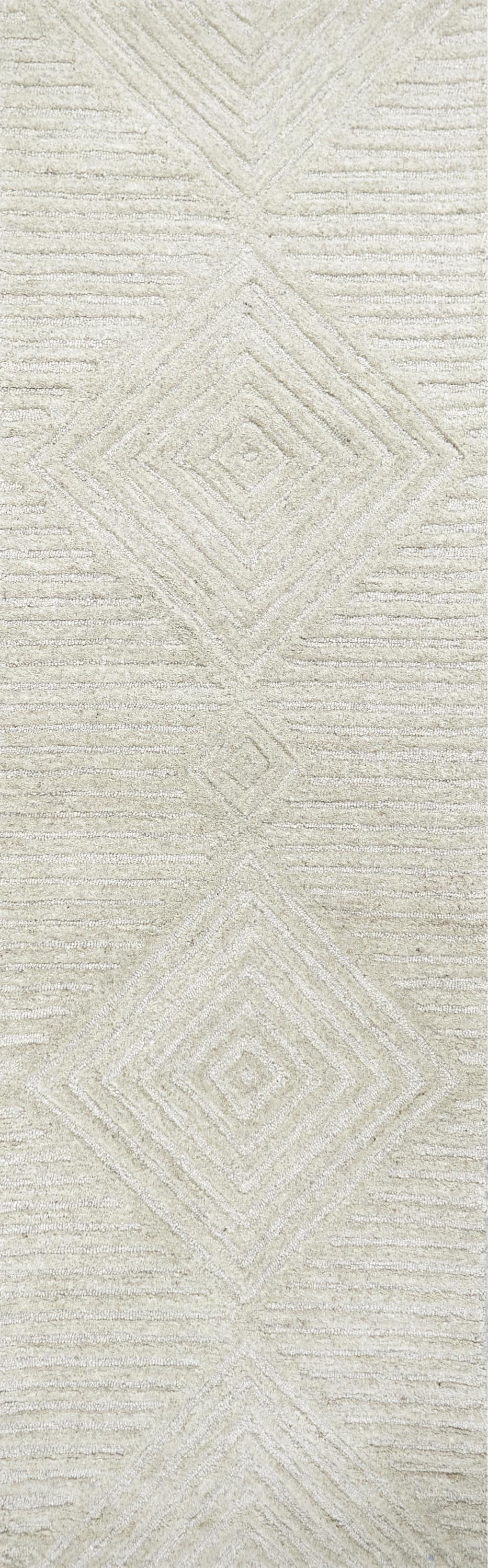 Contemporary rug runner 2' x 8'.