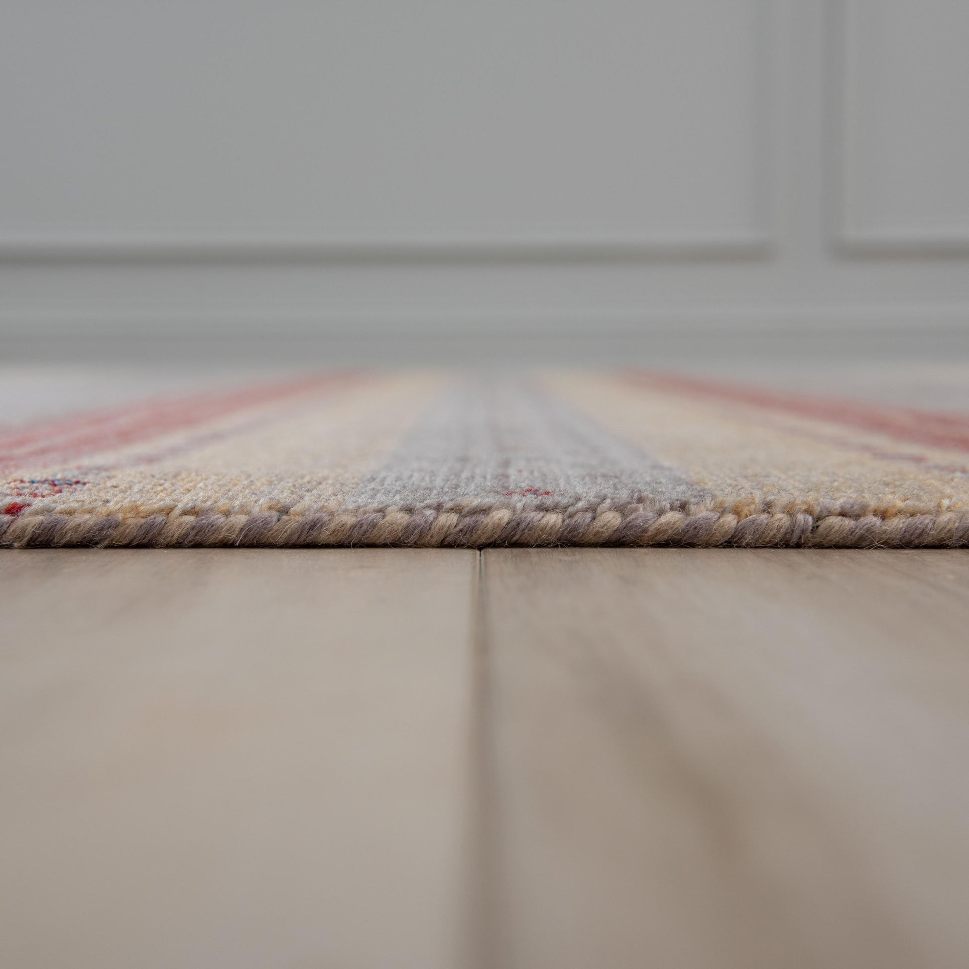 Contemporary rug, 2' x 10'.