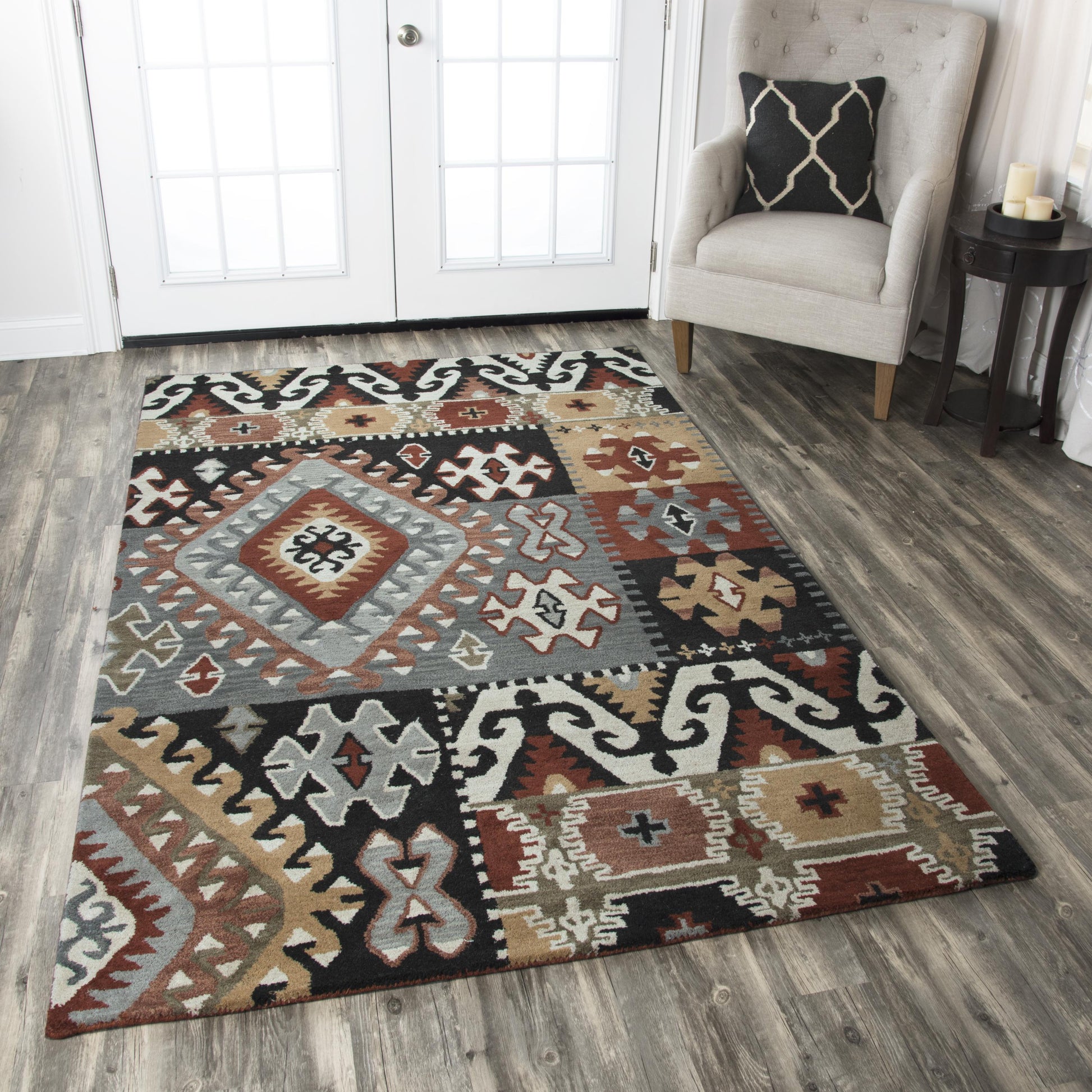 Southwest Rustic Lodge rug, 3' x 5'.