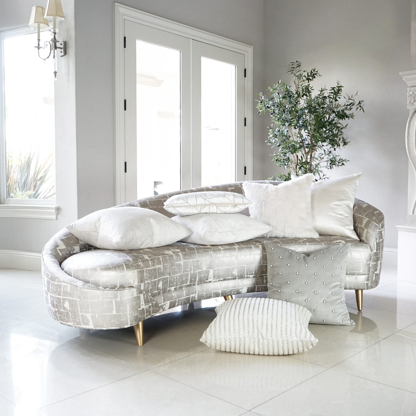 Ivory modern geometric pillow, 24" x 24".