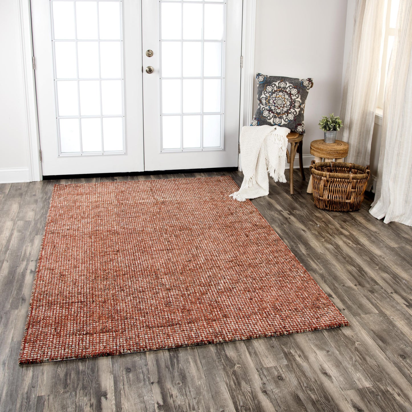 Casual rug, 3' x 5'.