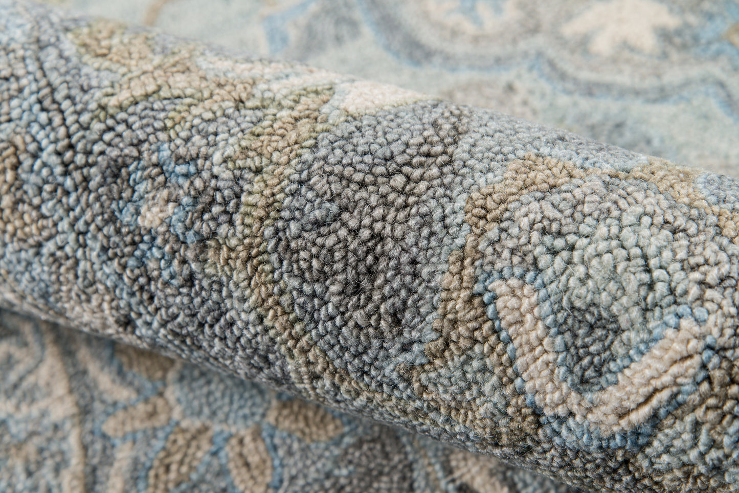 Momeni Rugs   Tangier 4'X6'    - TANGITAN33BLU3656