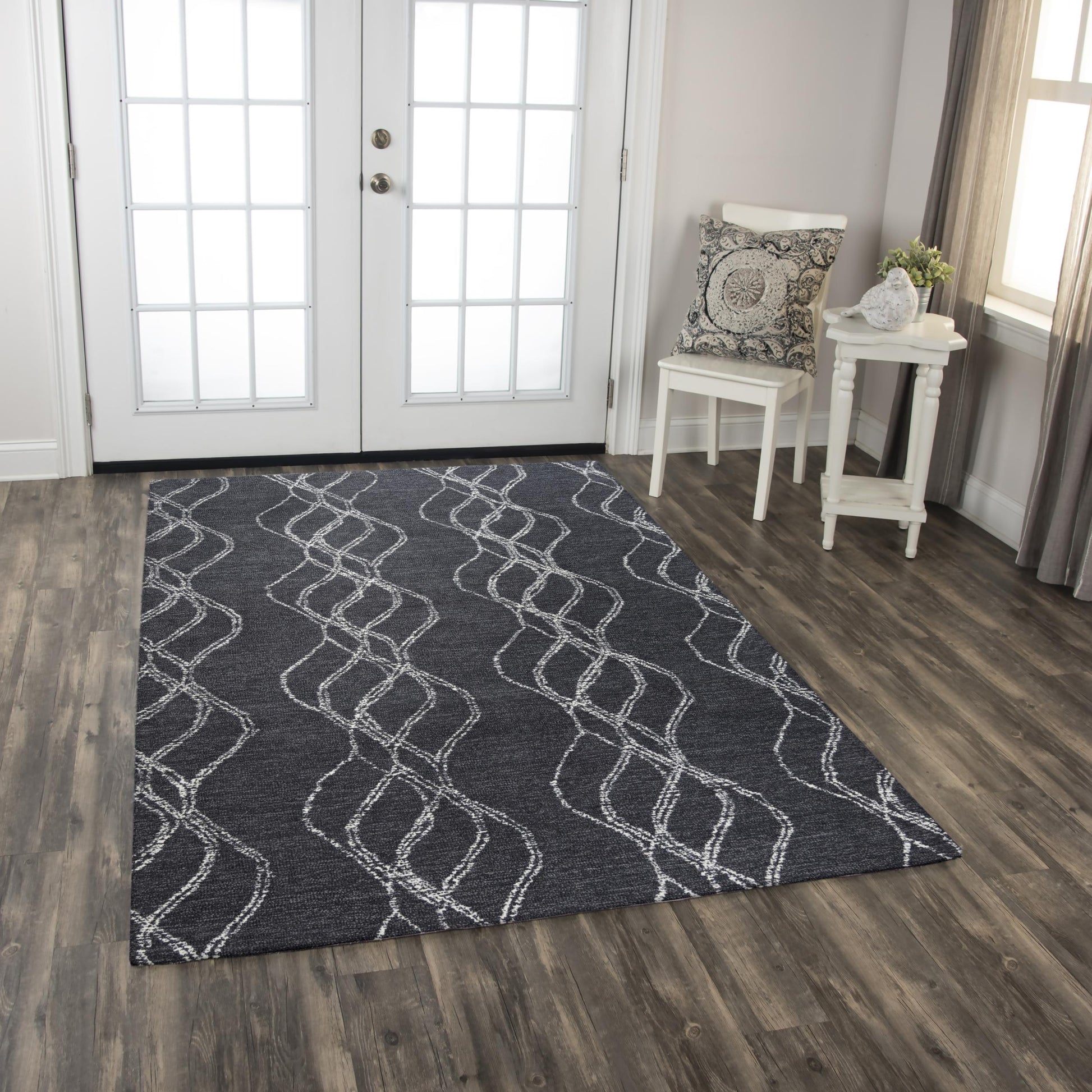 Taylor rug, Contemporary style, 5' x 8'.