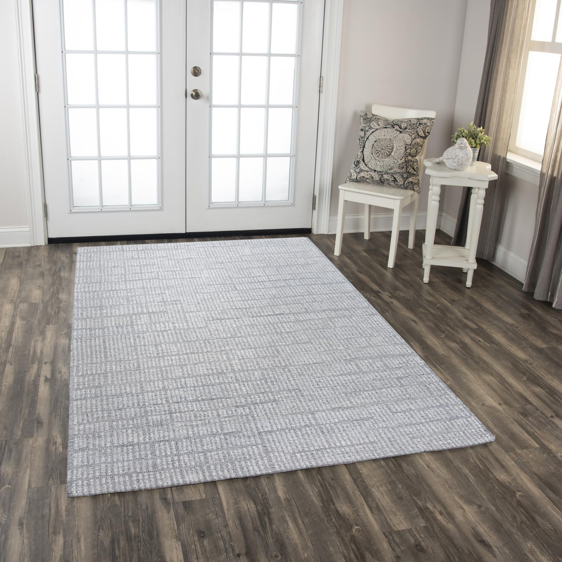 Taylor rug, transitional style, 9' x 12'.