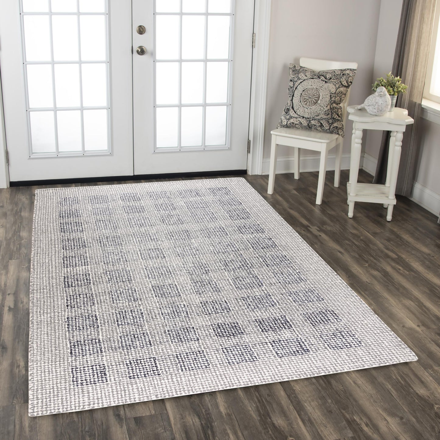 Taylor rug, contemporary style, 9' x 12'.