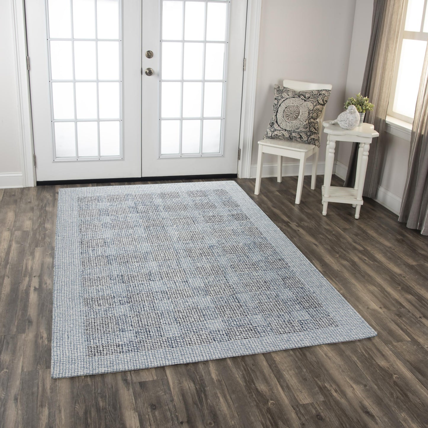 Taylor Contemporary rug, 9' x 12'.