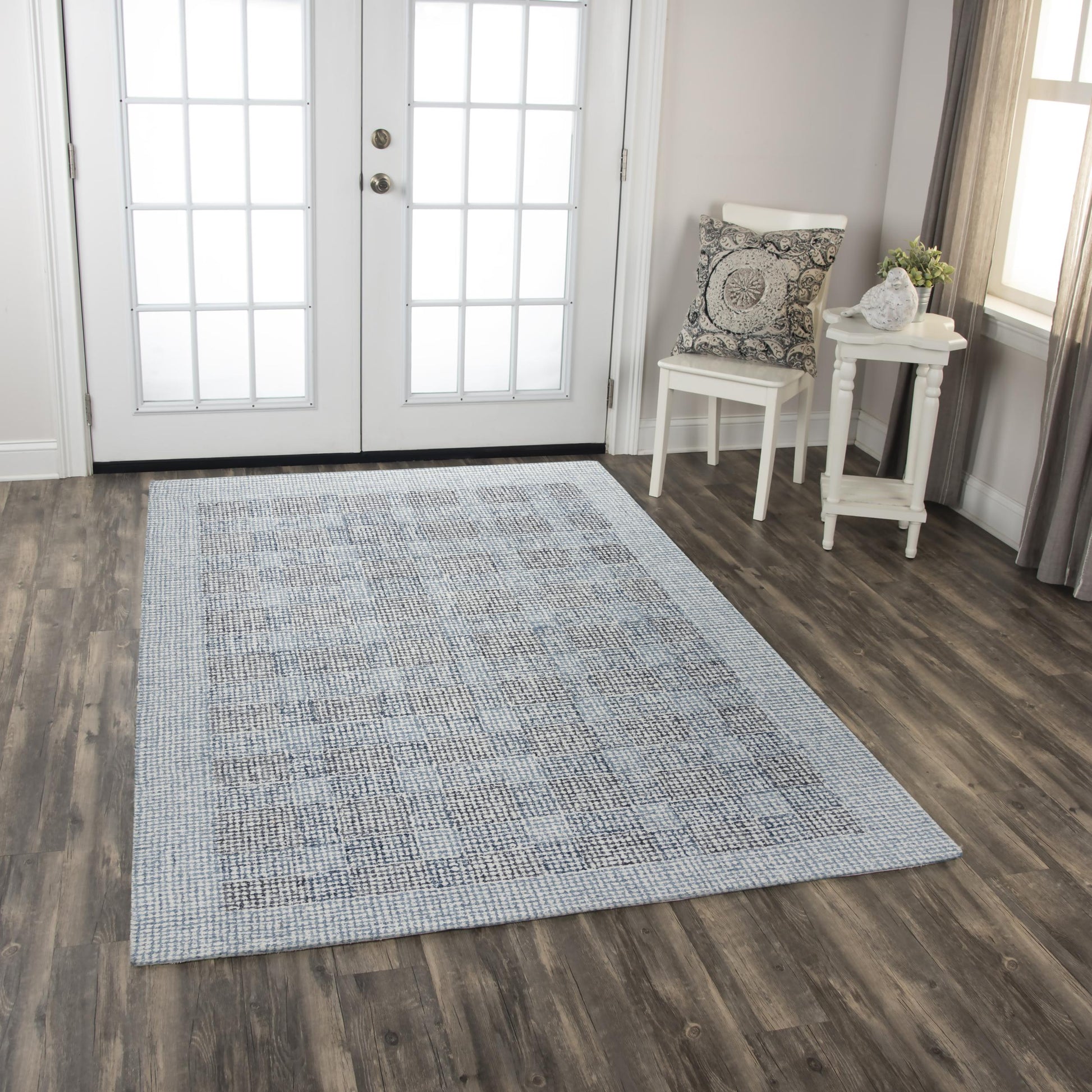 Taylor Contemporary rug, 9' x 12'.