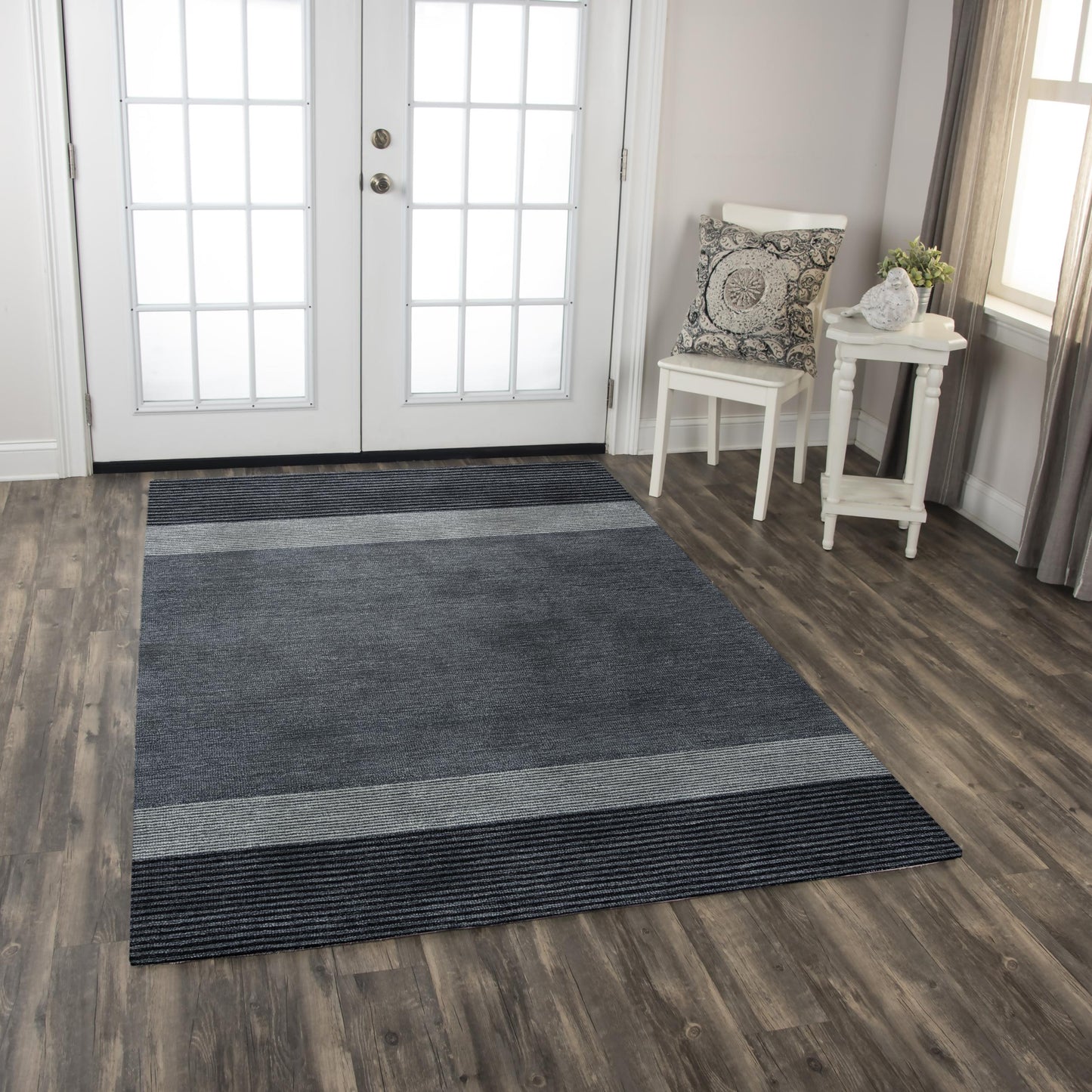 Taylor Transitional rug, 5' x 8'.