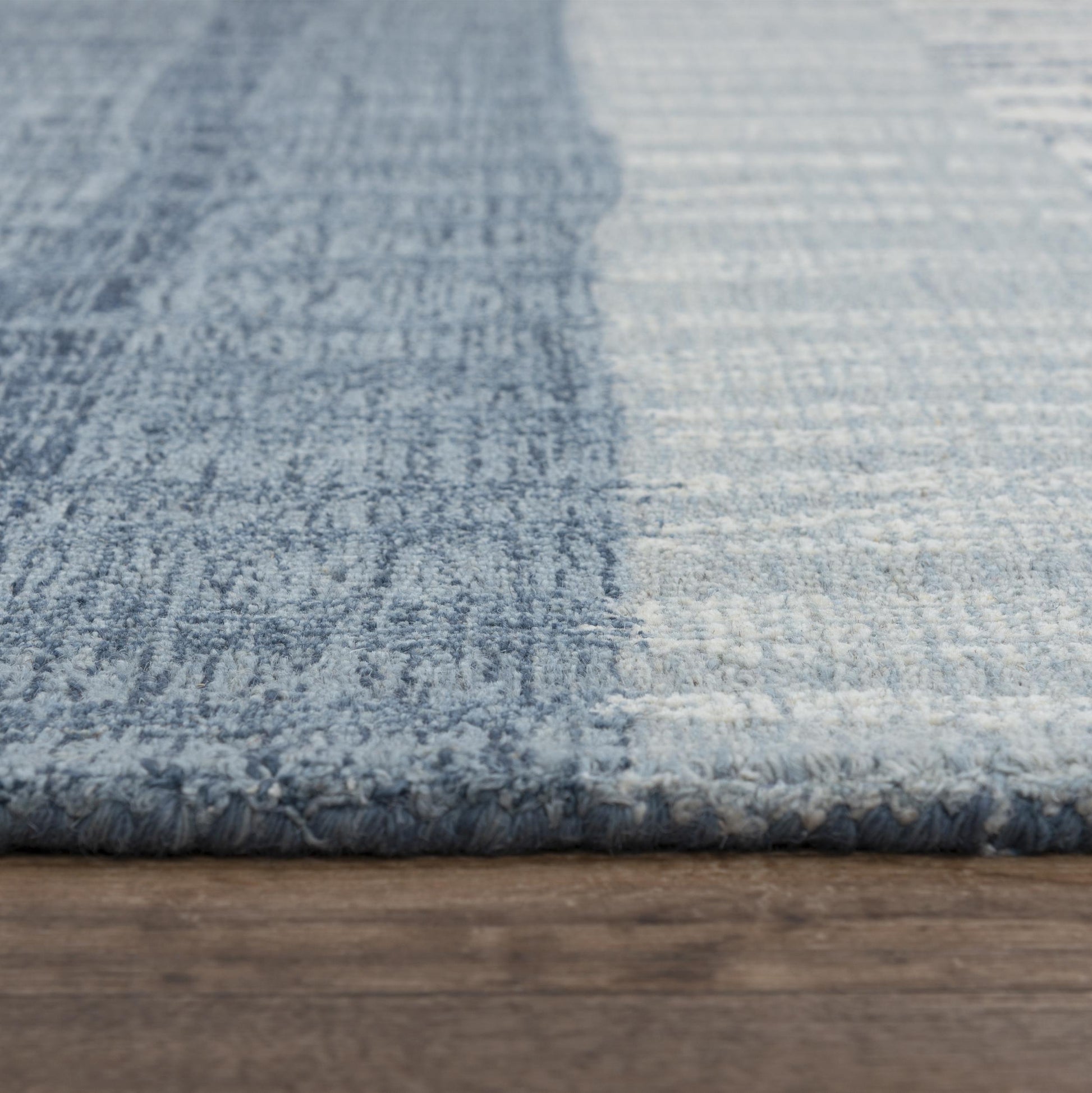 Taylor Transitional rug, 5' x 8'.