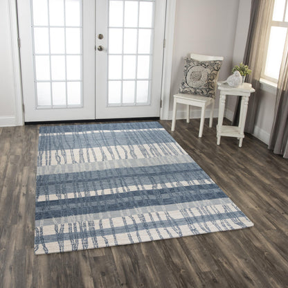 Taylor Transitional rug, 8' x 10'.