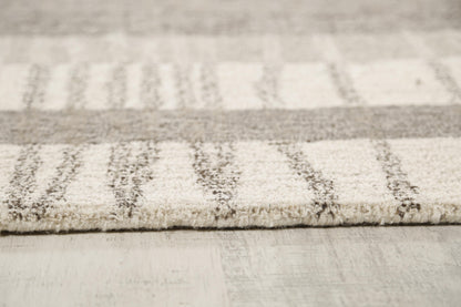 Taylor rug, contemporary style, 5' x 8
