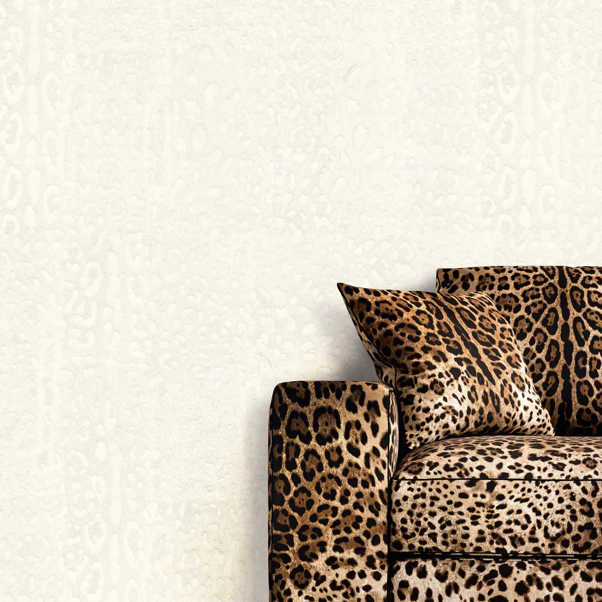 D & G Design Casa  Leopardo Dolce Animal Print Contemporary Whites , Off Whites   - TCW007TCAI9UL001