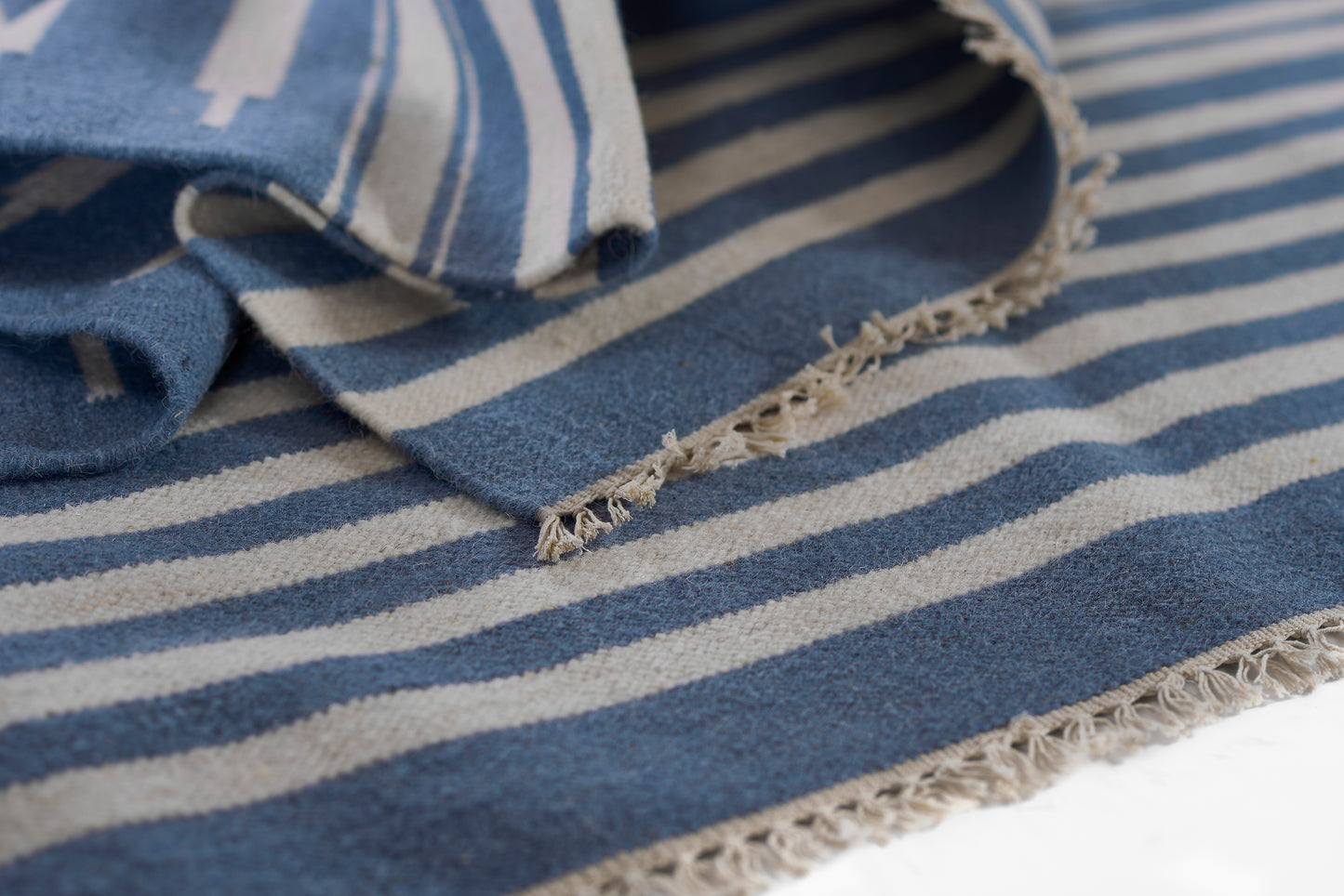 Momeni Rugs   Thompson 5'X8'    - THOMPTHO-1LBL5076