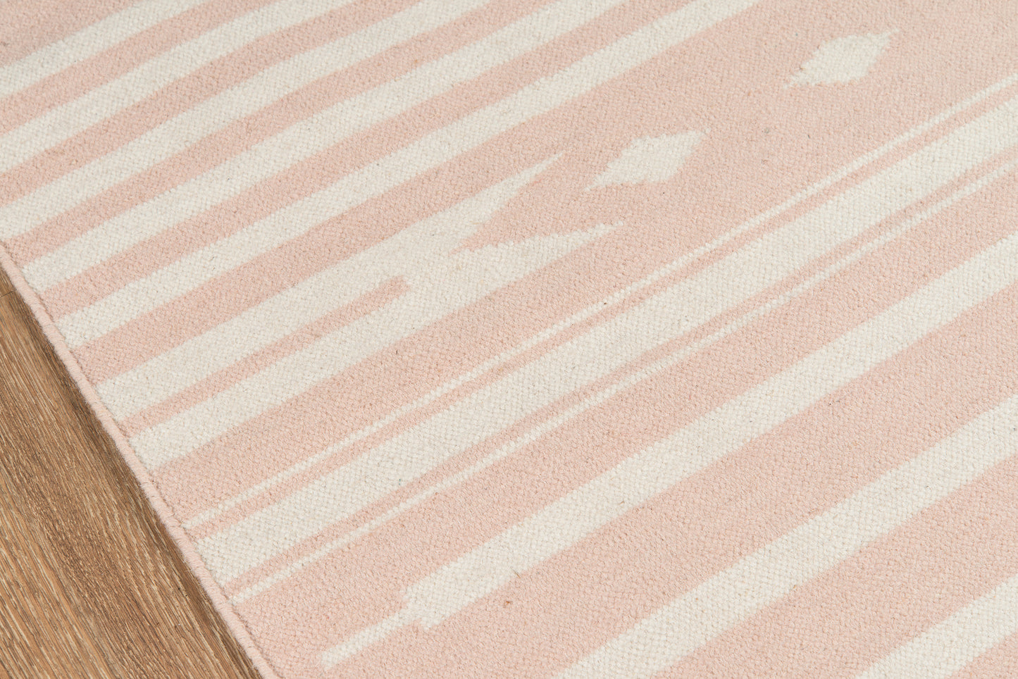 Momeni Rugs   Thompson 2'X8' Runner    - THOMPTHO-1PNK2380