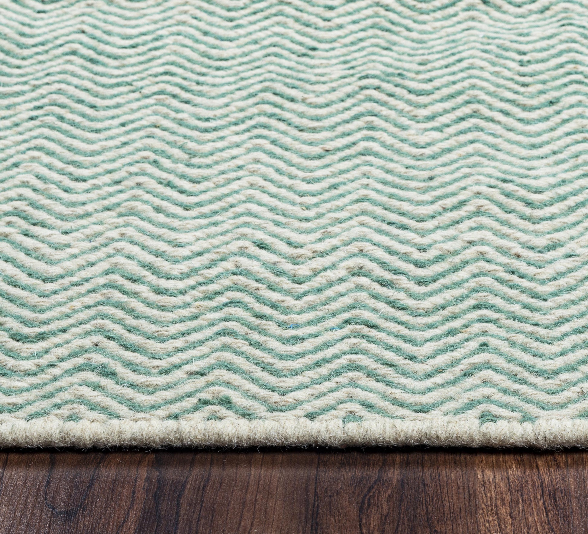 Twist casual rug, 9' x 12'.
