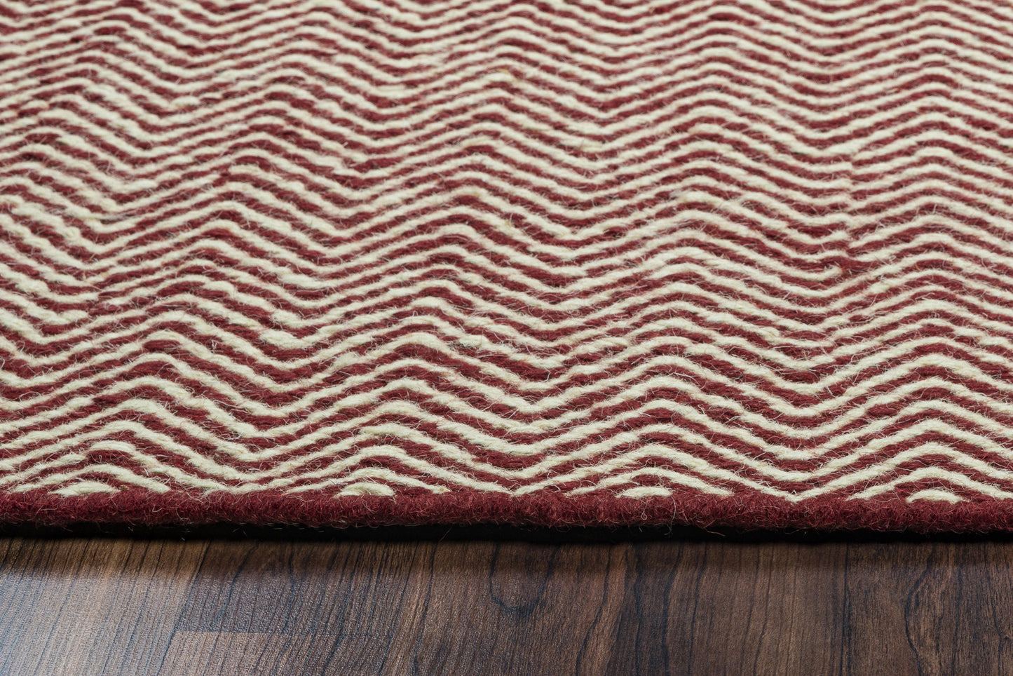 Twist casual rug, 5' x 8'.