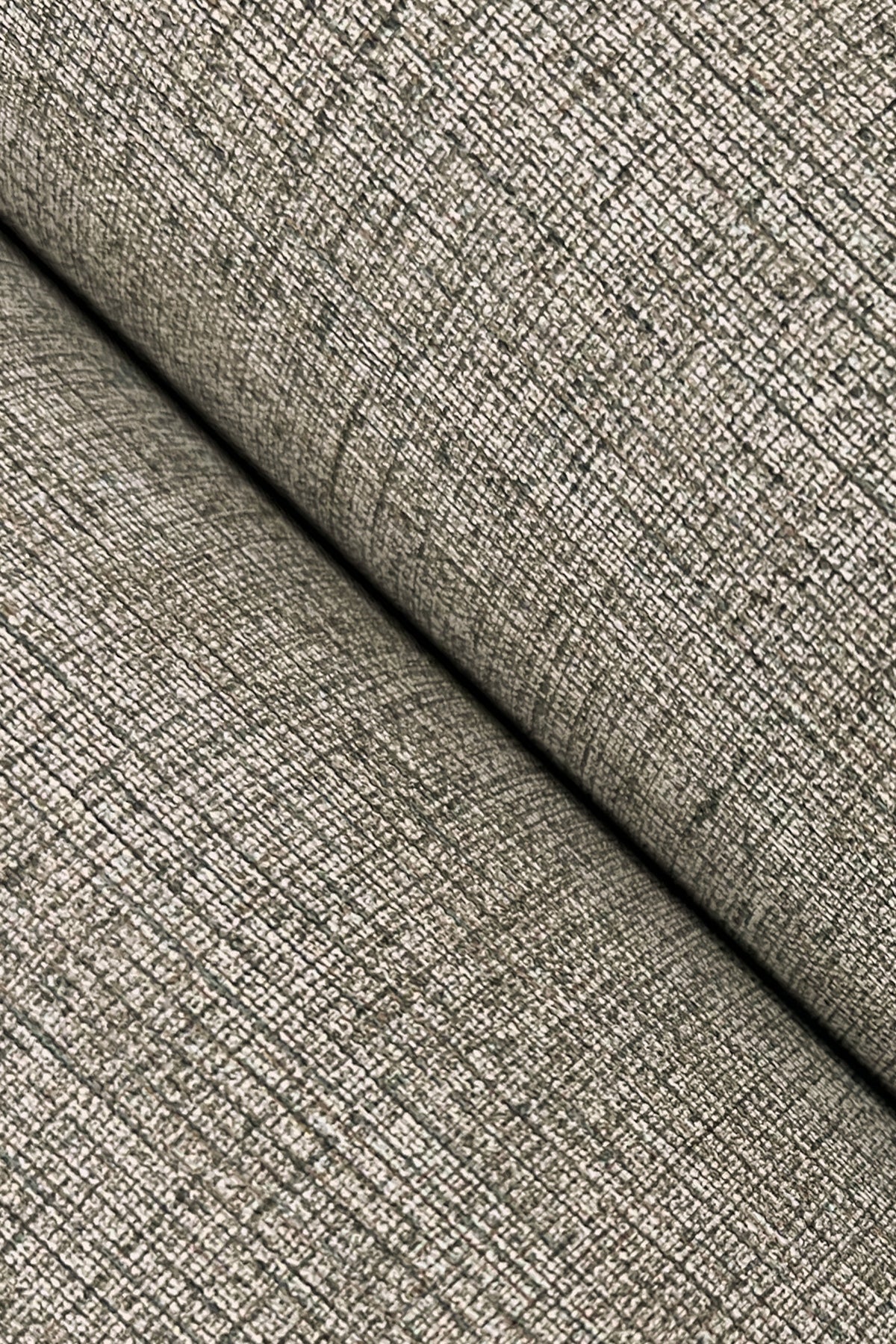 York Wallcoverings Urban Digest Hardy Linen Cinder Wallpaper Traditional Weaves Blacks   - UD2561N