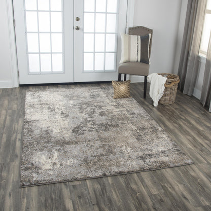 Valencia rug, contemporary style, 7' x 10'.