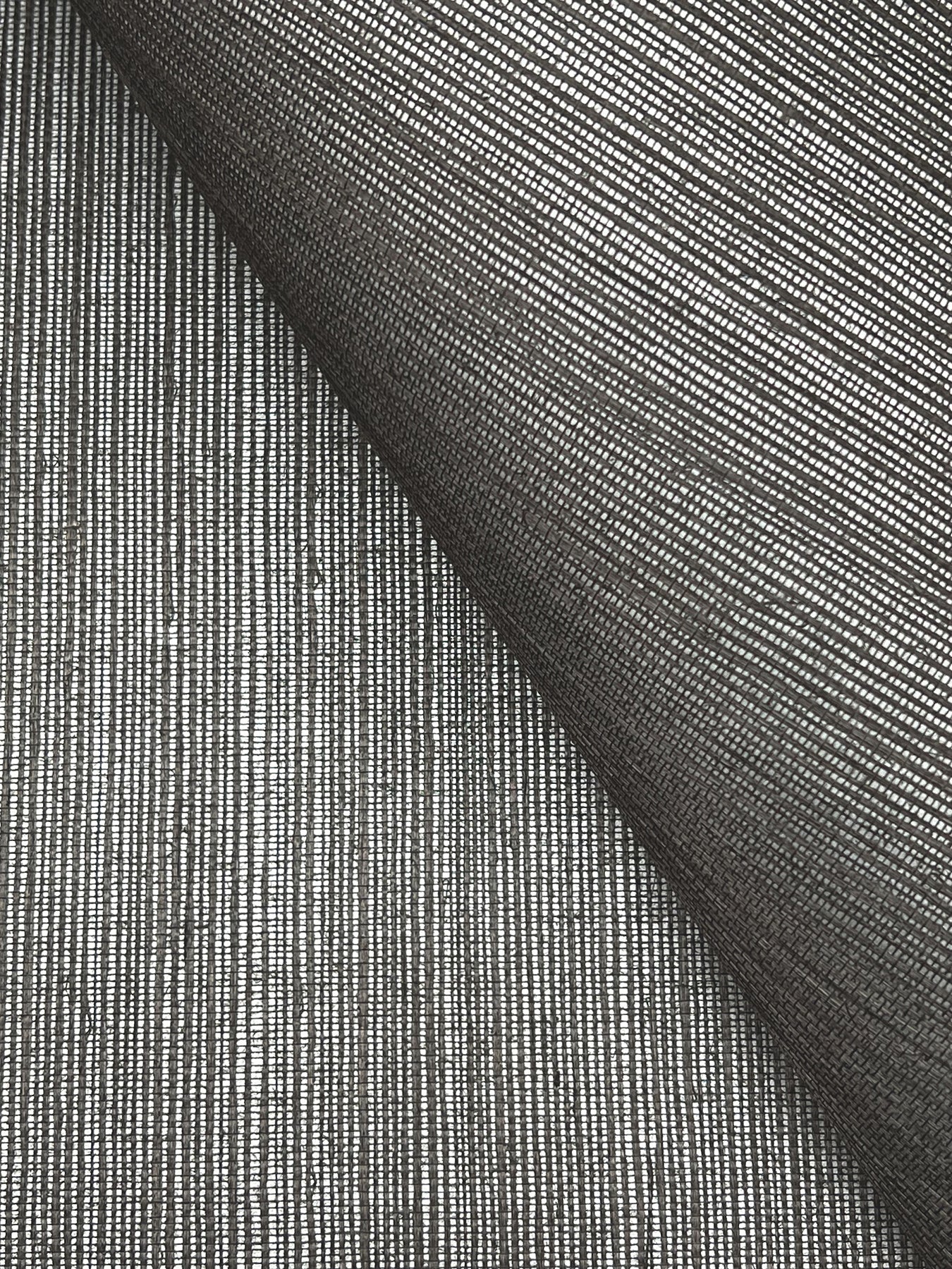 York Wallcoverings Grasscloth II Maguey Sisal Silver Wallpaper Traditional Grasscloth Greys   - VG4418NWFD