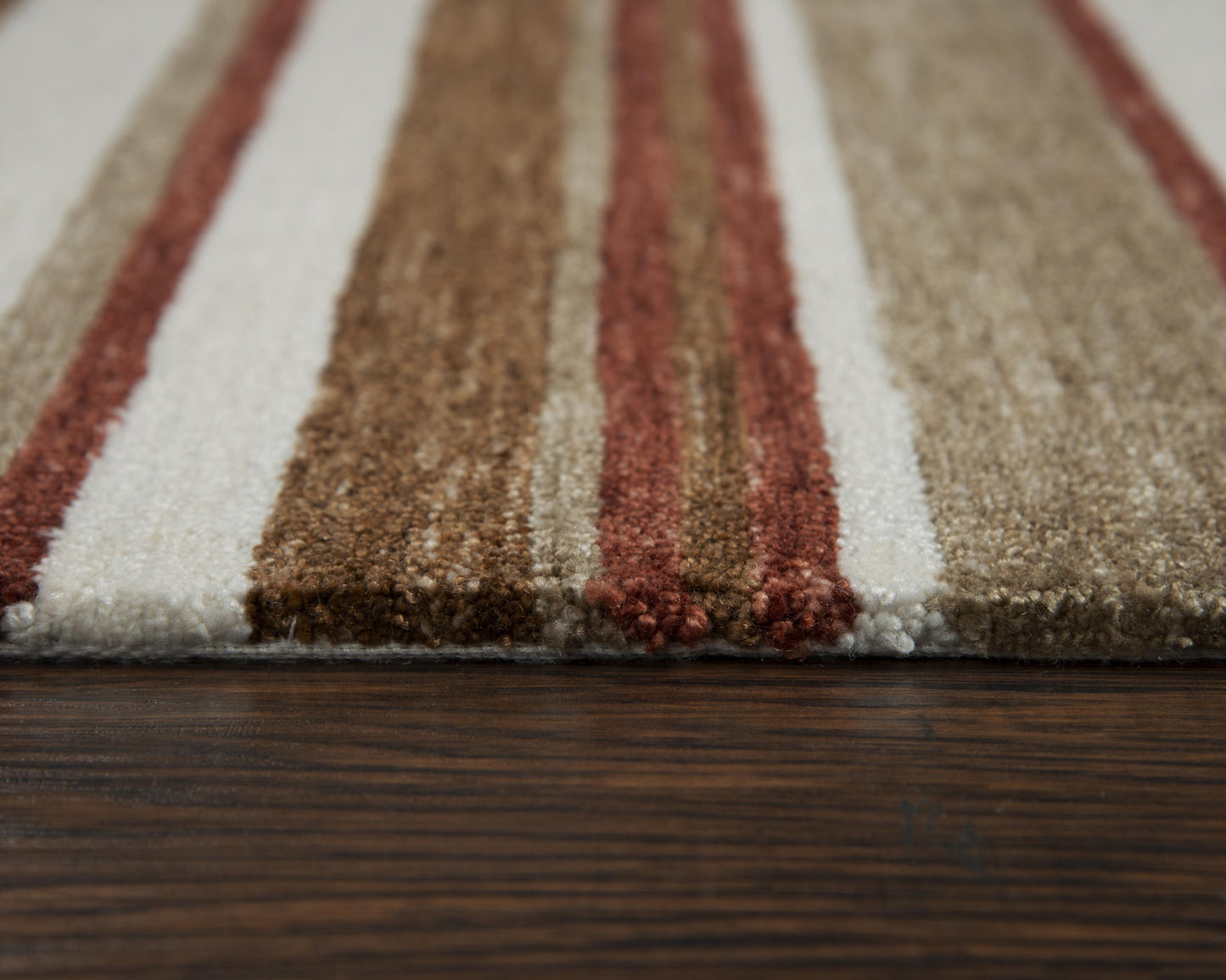 Contemporary rug, 8' x 10'.