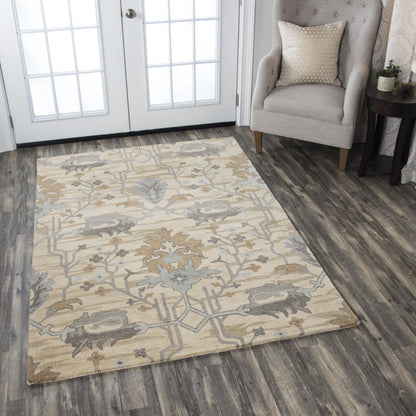 Traditional 8' x 10' rug