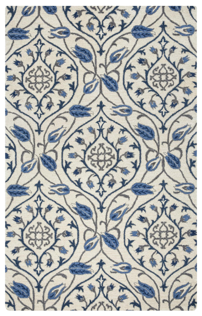 Valintino Traditional rug, 10' x 14'.
