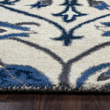 Rug, 10' x 14'.