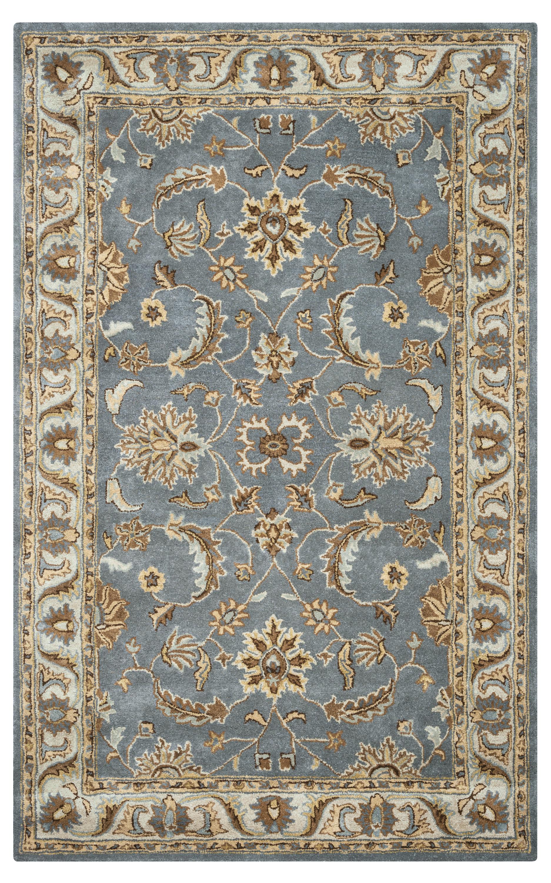 Traditional rug, 3' x 5'.