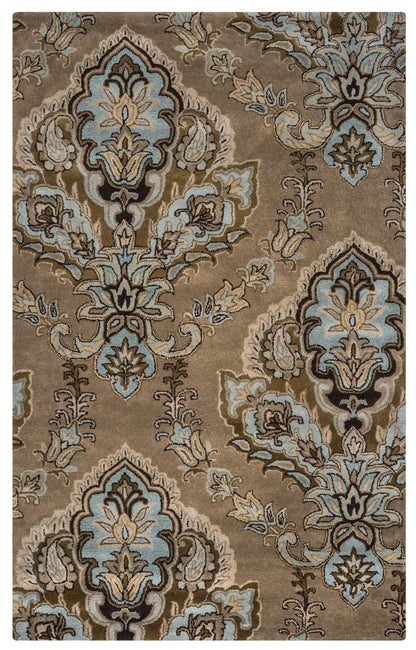 Traditional 5' x 8' rug