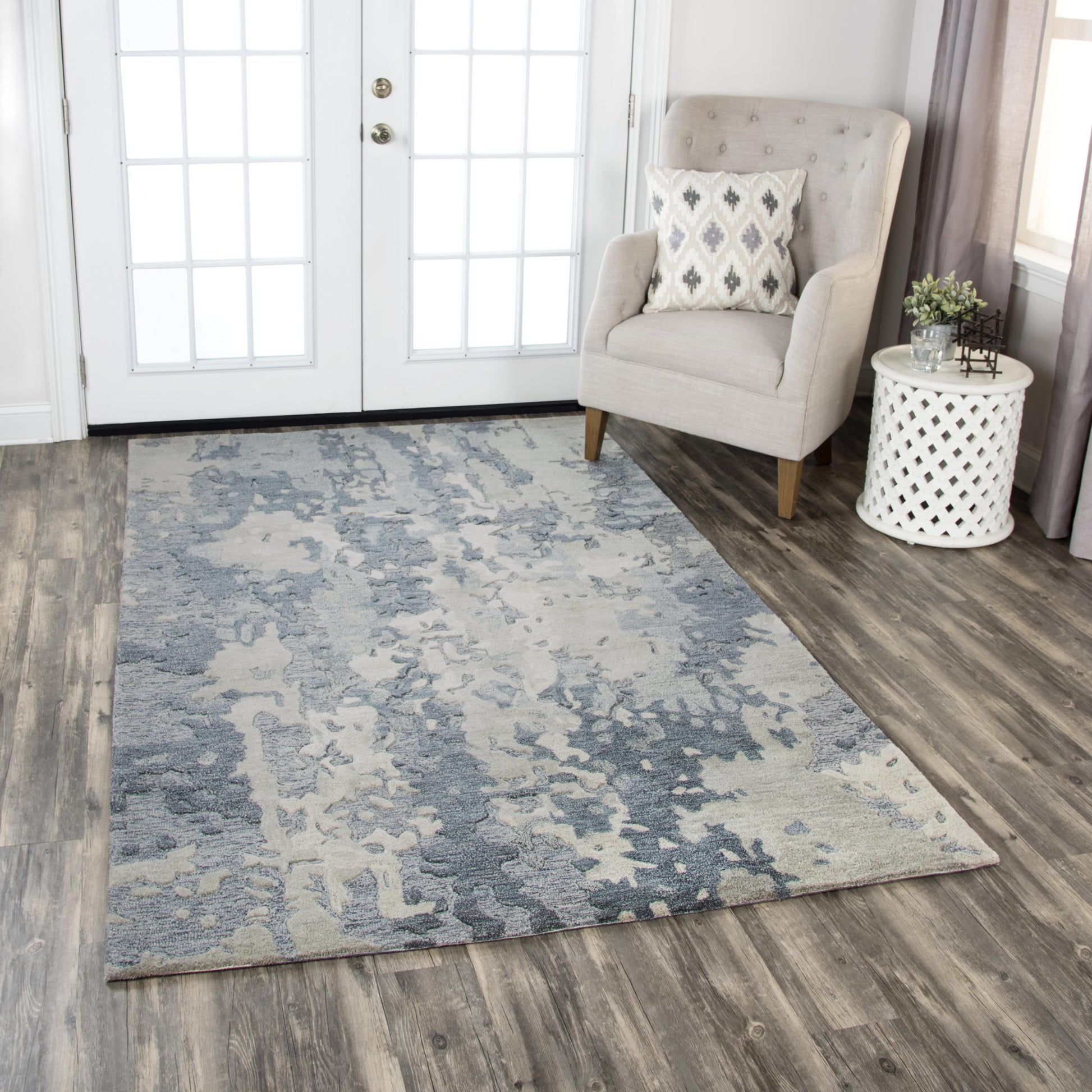 Rug, 10' x 13