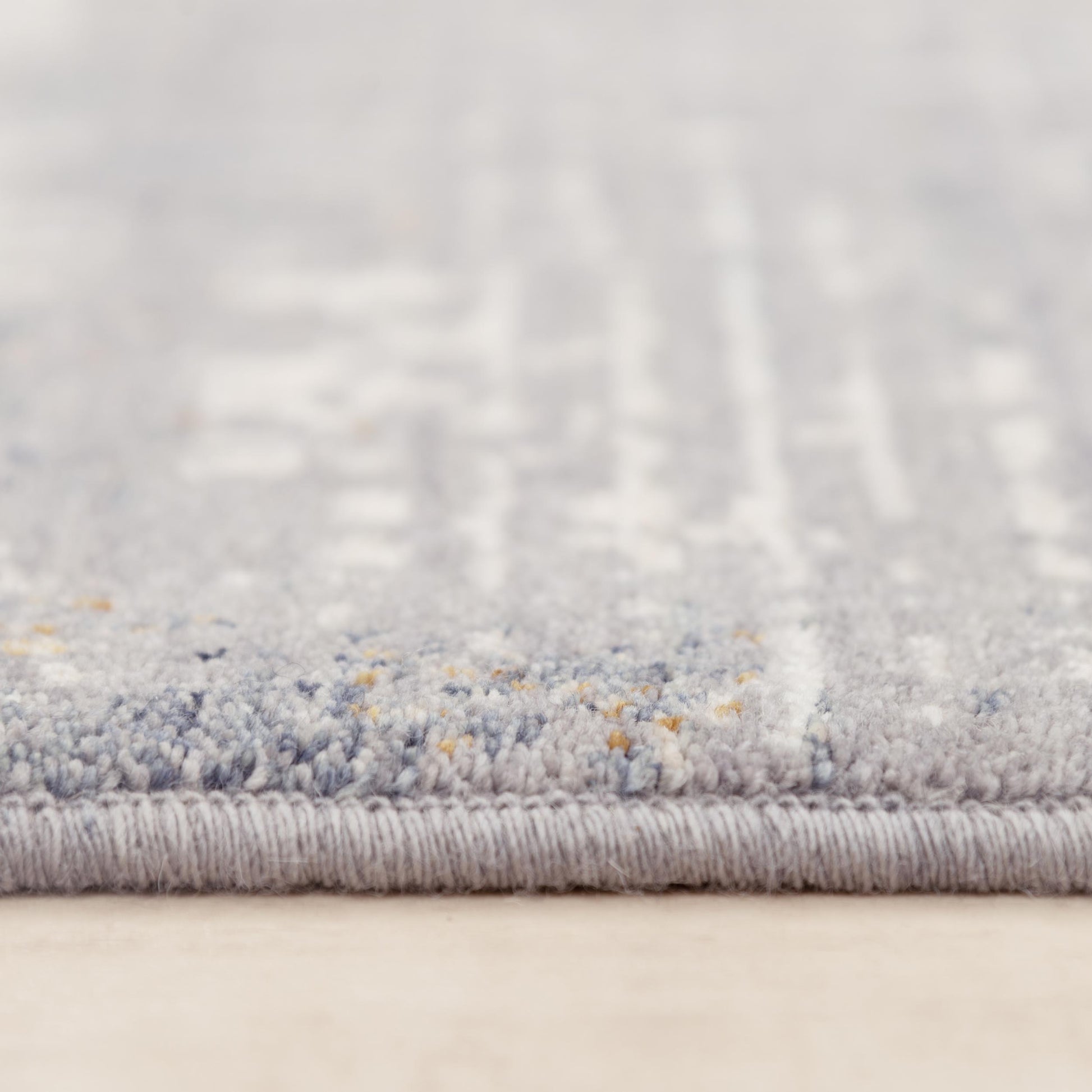 Contemporary rug, 9' x 12'.