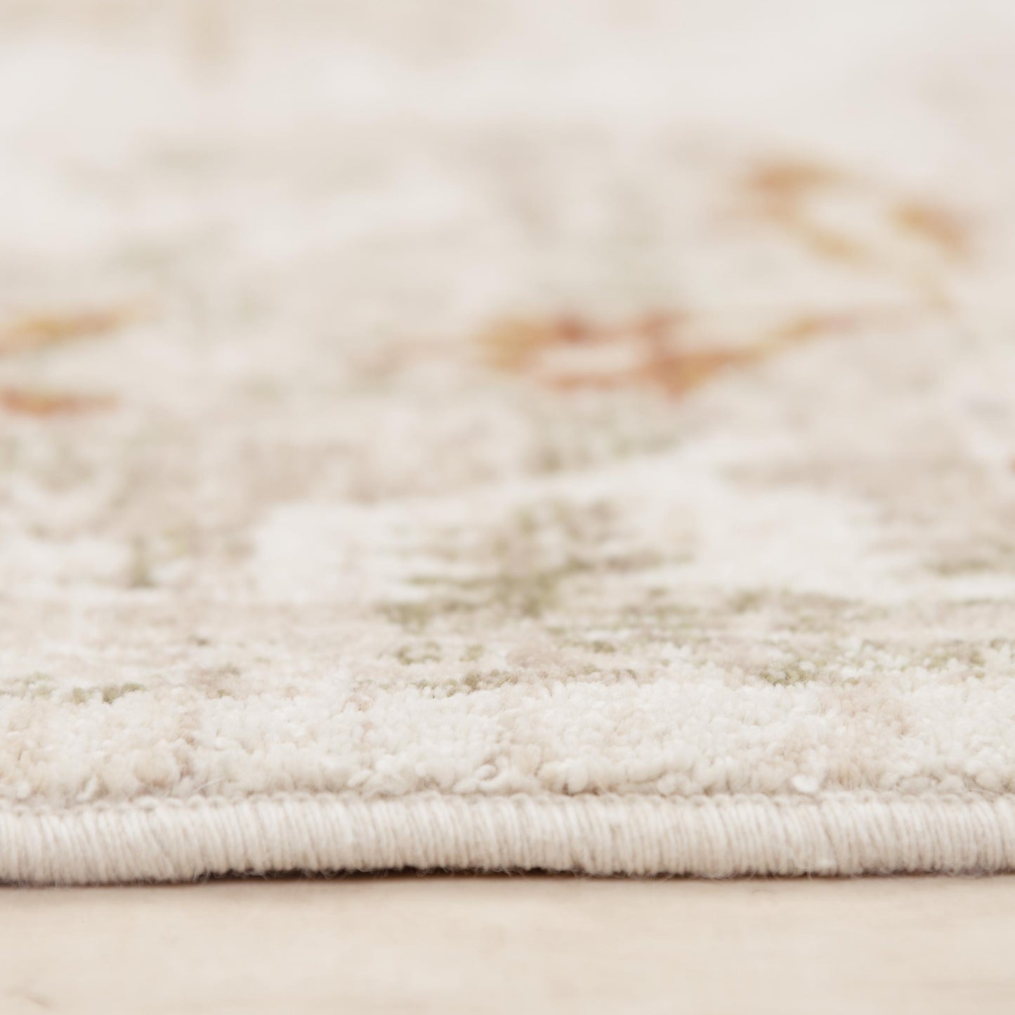 Ventura Traditional rug, 12' x 15'.