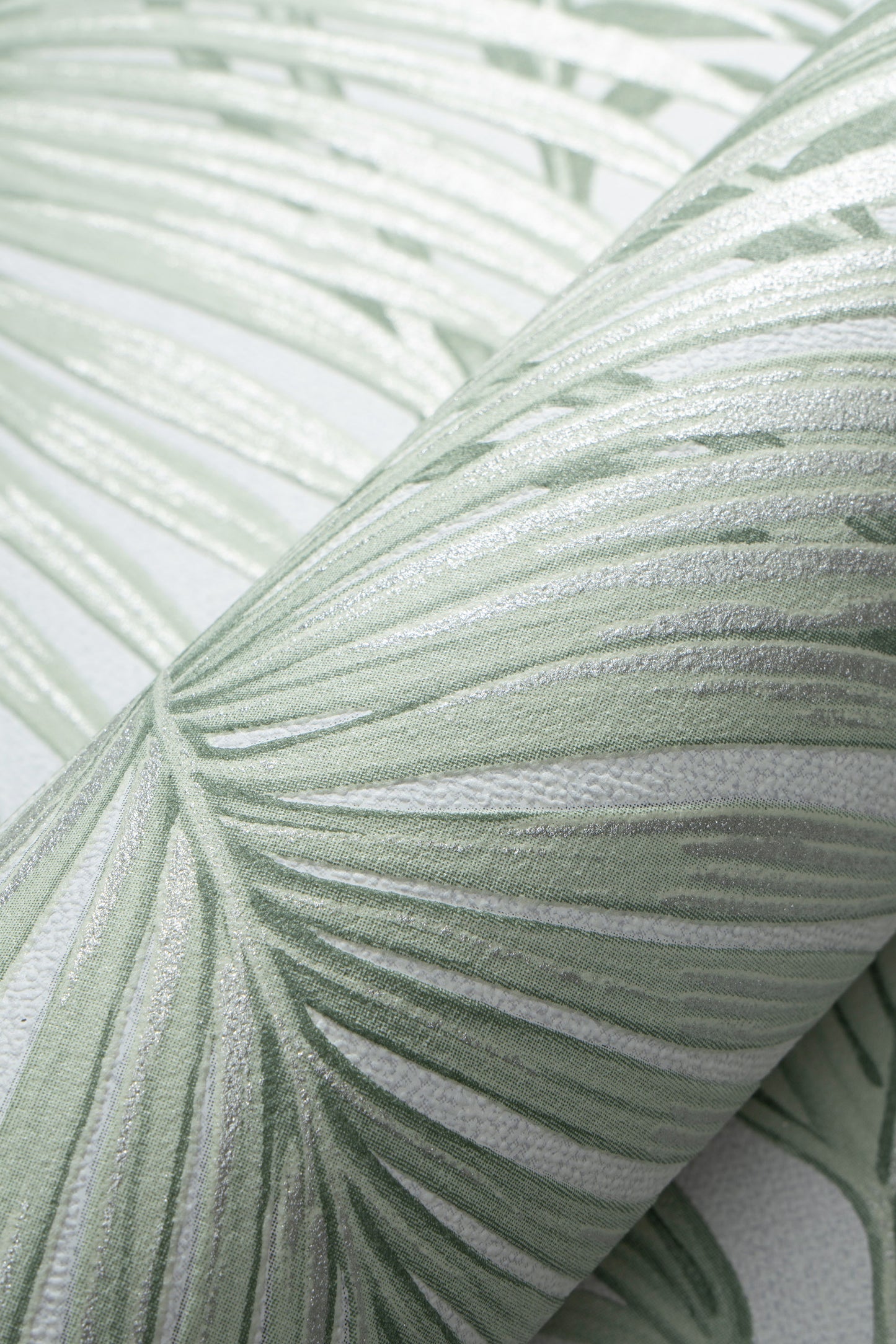 VEER DECOR Sculpted Tropical Leaf Wallpaper Tropical Transitional green  Wallpaper - VRMB007-1060