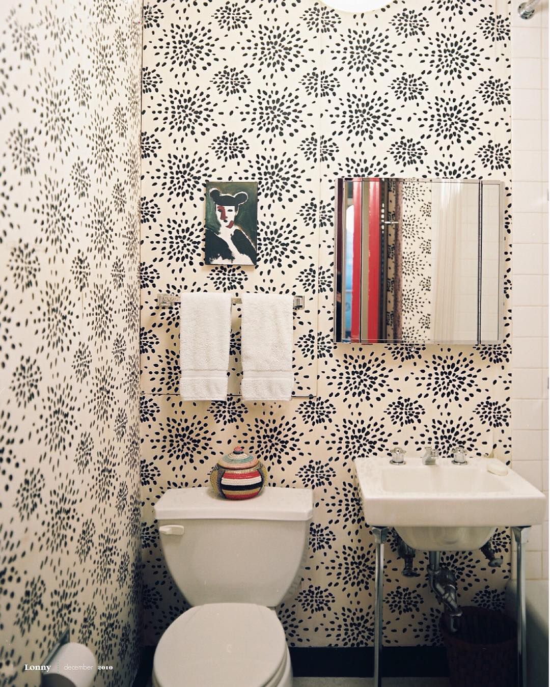 SCALAMANDRE  FIREWORKS ABSTRACT 
DOTS , CIRCLES 
GRAPHIC BLACK ON OFF-WHITE   - WHN000EP1020 NEW SKU # WHNP1020000E