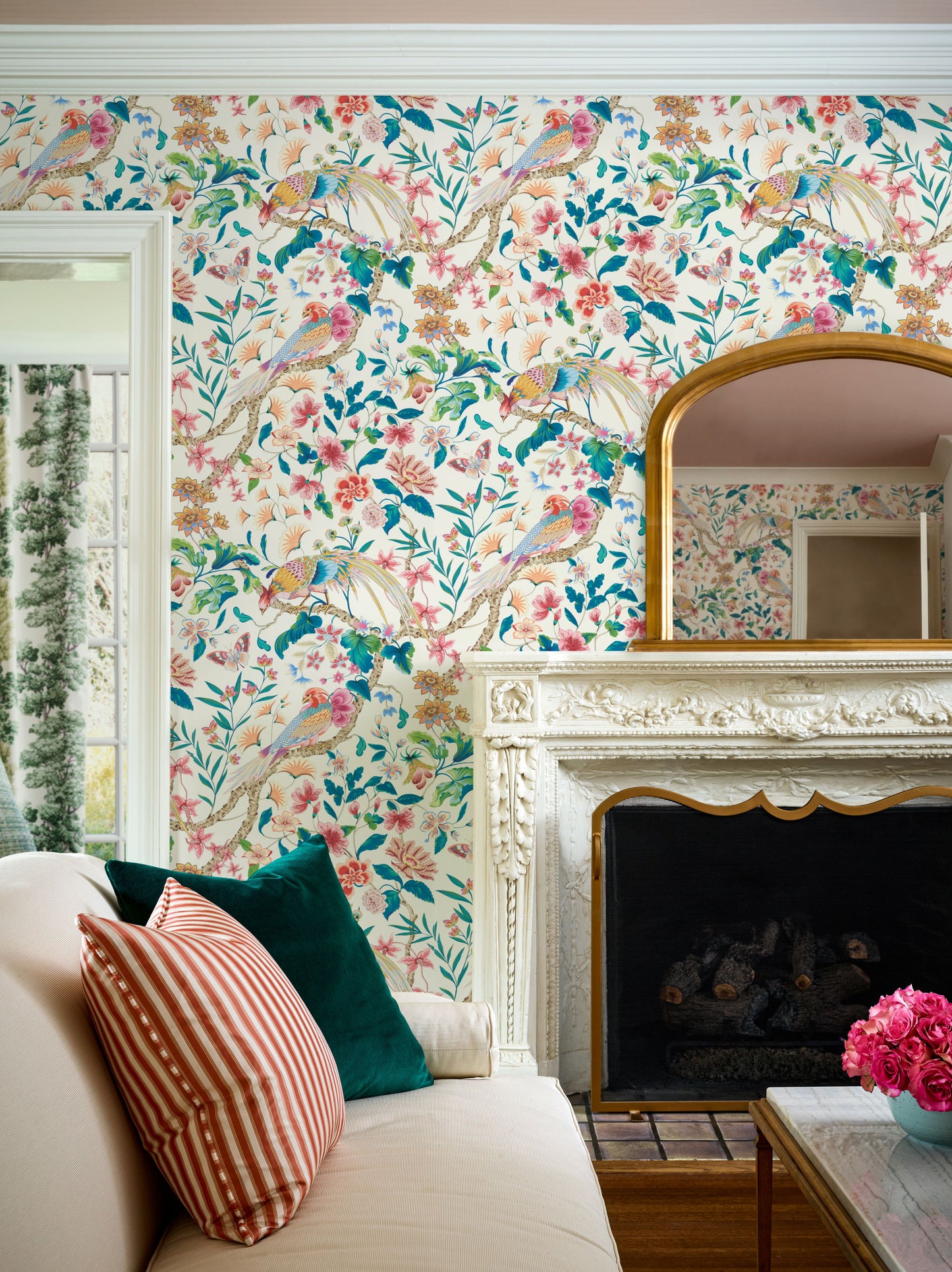 SCALAMANDRE  BOTANY BAY - WALLCOVERING BIRD , ANIMAL 
BOTANICAL , FOLIAGE 
FLORAL PERENNIAL GARDEN   - WJR00056822D NEW SKU # WJR6822D0005