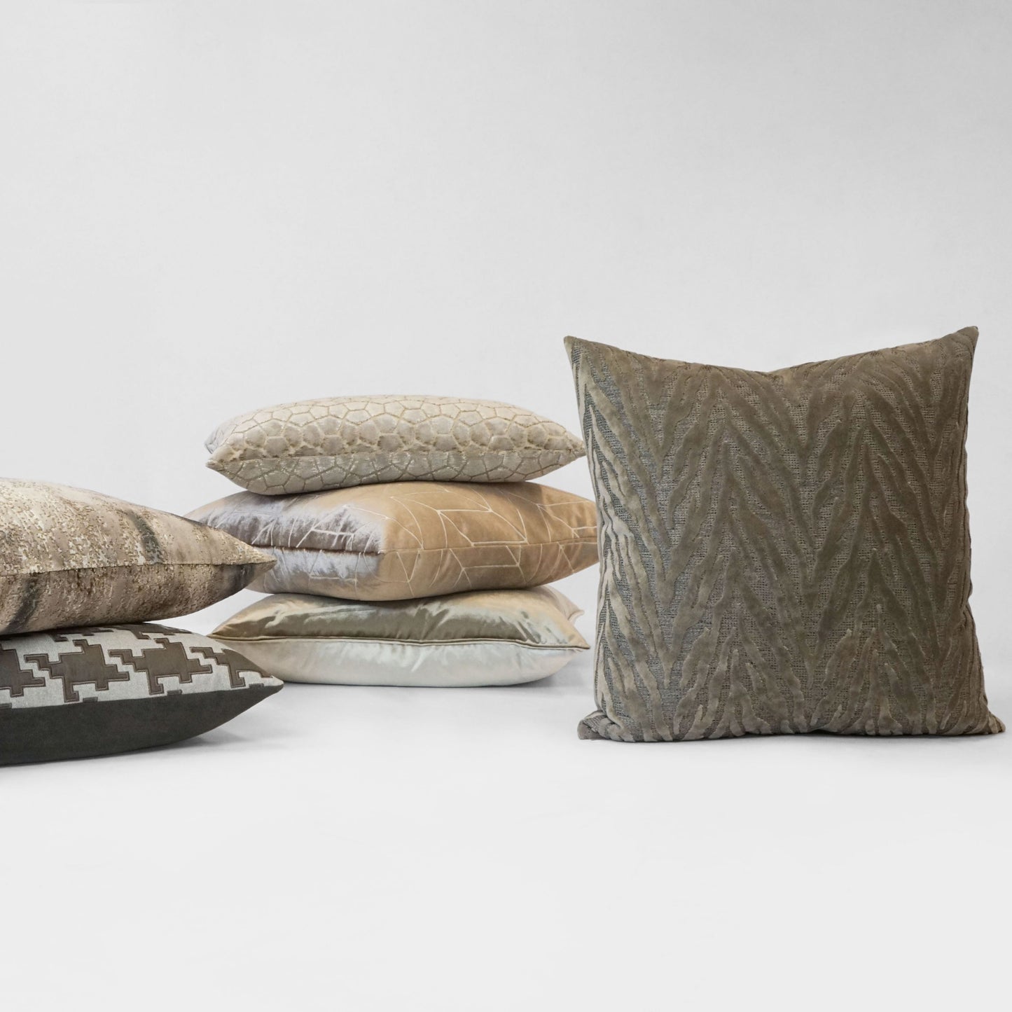 24" x 24" mocha modern geometric pillow.