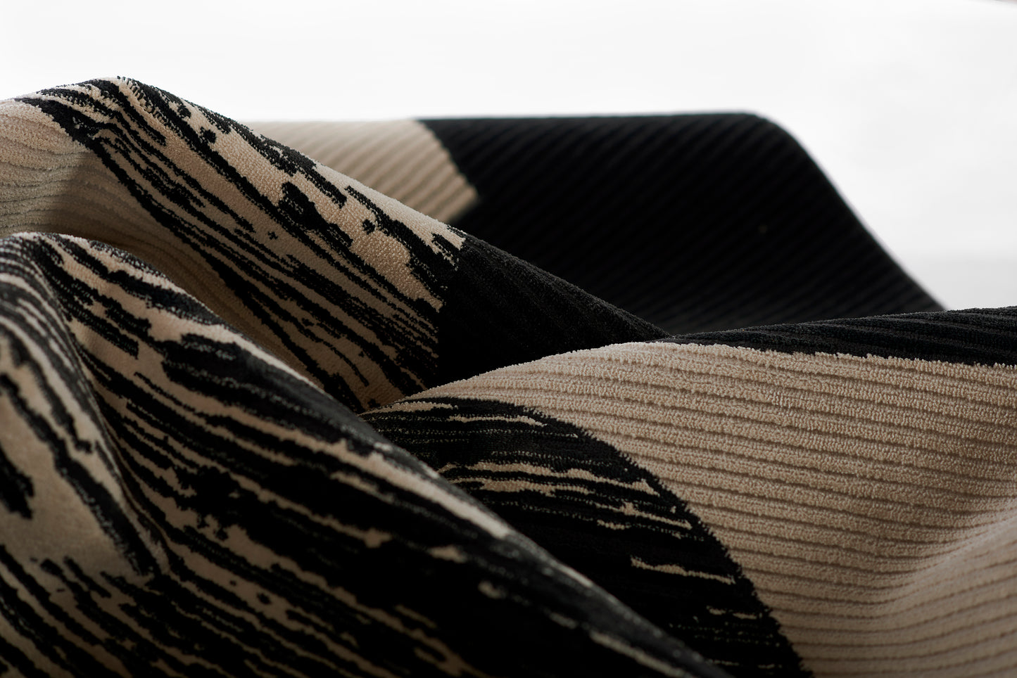 Momeni Rugs   Xander 8'X10'    - XANDEXAN-3IVY7A9A