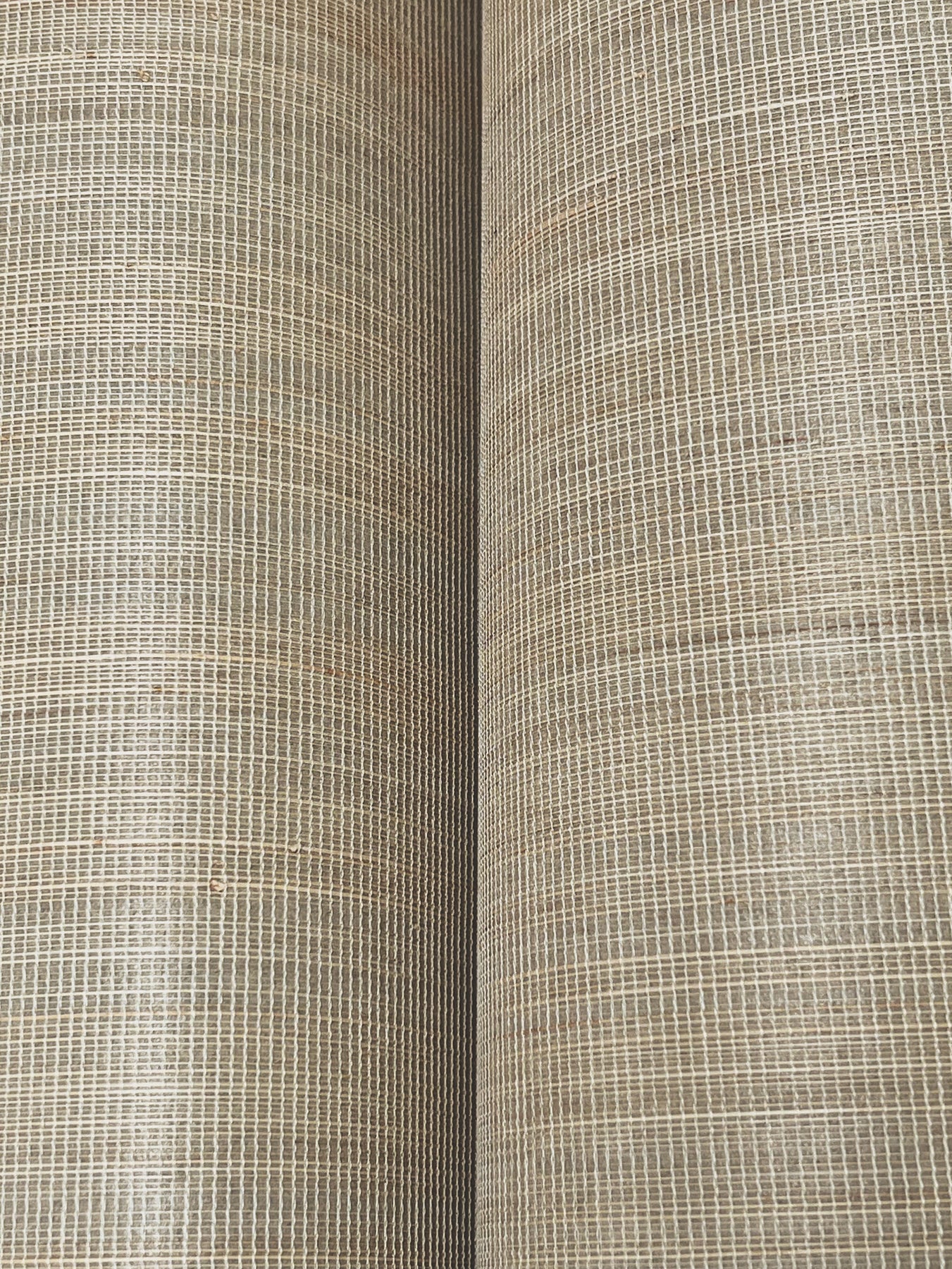 York Wallcoverings Ronald Redding Tailored Abaca Shittake Wallpaper Grasscloth Naturals Shittake  Wallpaper - YGL7013