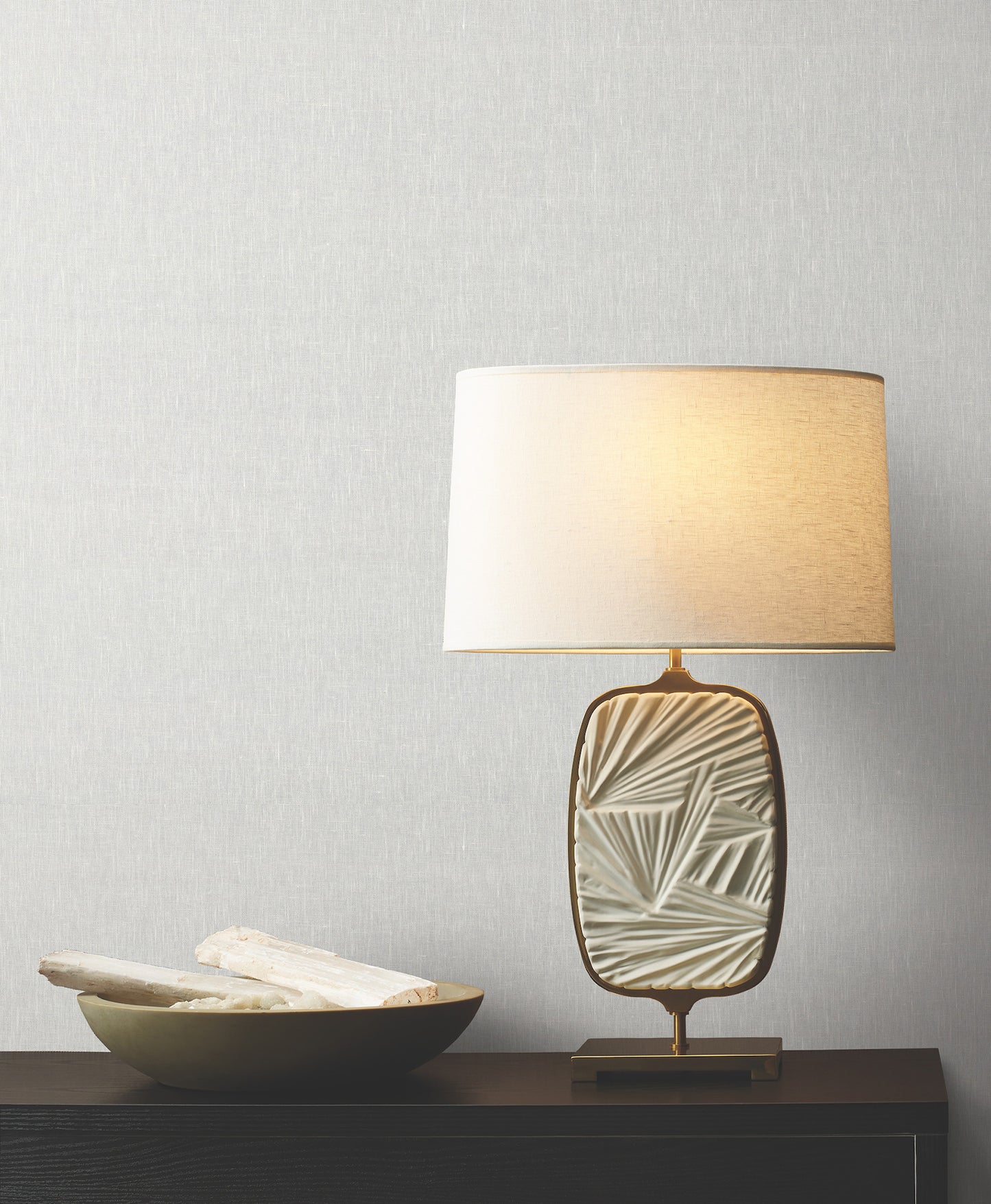 York Wallcoverings Ronald Redding Sheer Linen Silver White Wallpaper Weaves Naturals Silver White  Wallpaper - YGL7023