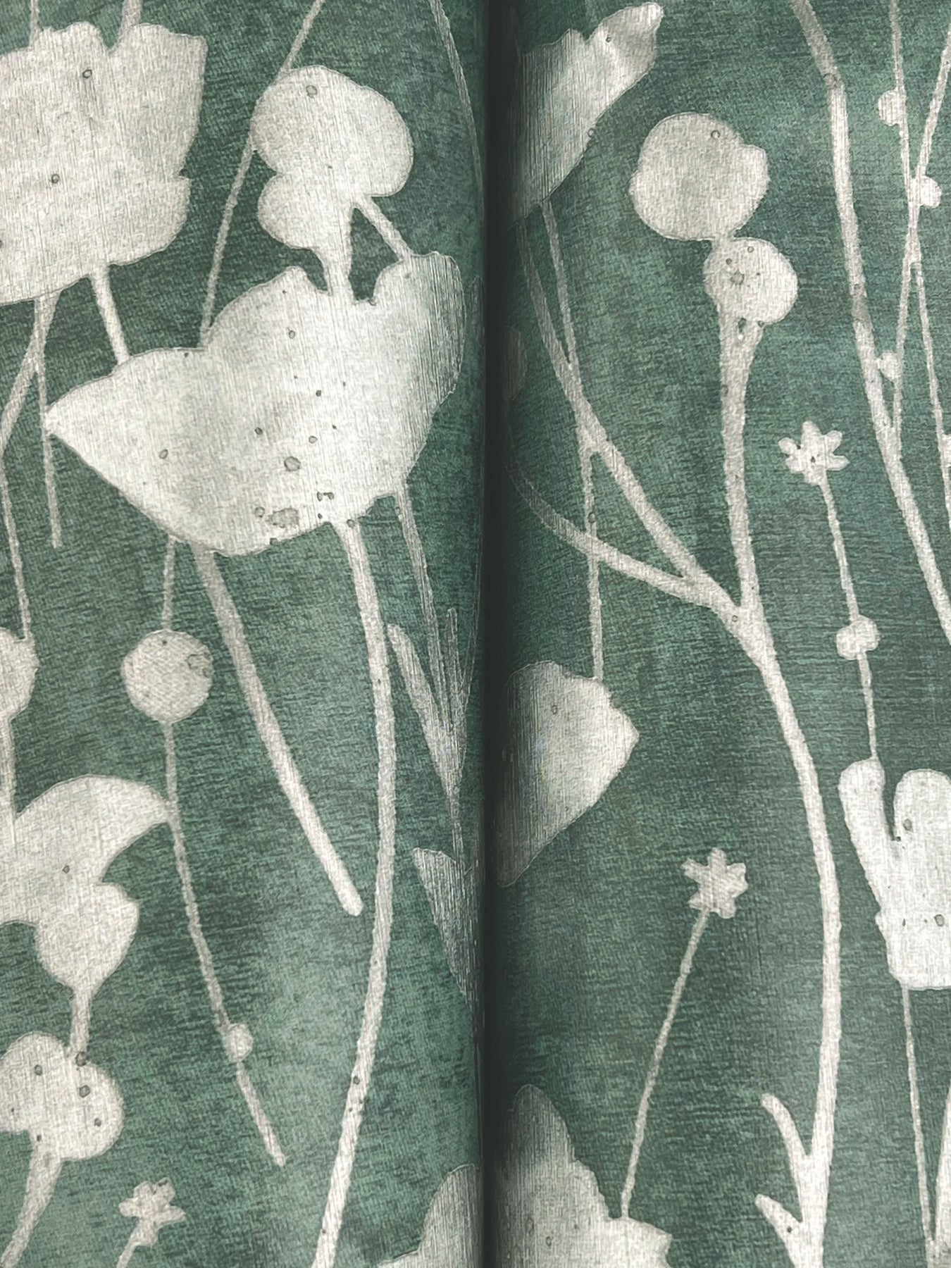 York Wallcoverings Tea Garden II Shimmering Poppies Green and Silver Wallpaper Modern Florals Greens   - ZA8068