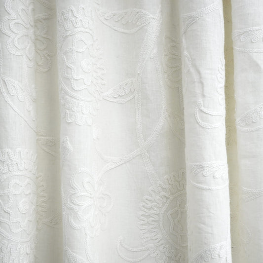 JF Fabrics JF Studio ZOLA 92 Fabric Traditional,Transitional,Contemporary,Floral Creme,Beige,Offwhite  Embroidery,Linen,Texture,Linen Texture - 5479492 SJ101