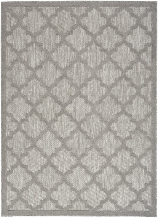 Neutral gray trellis rug with geometric lattice pattern and softly textured surface.