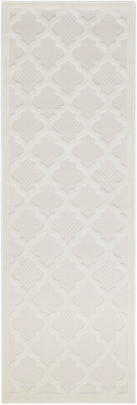 Ivory textured rug runner with repeating quatrefoil lattice pattern and soft woven surface.