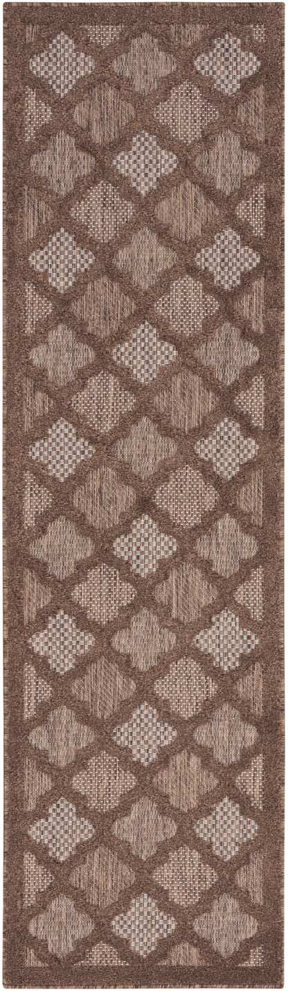Brown rectangular rug runner with alternating light tan diamonds and white lattice centers, textured borders.